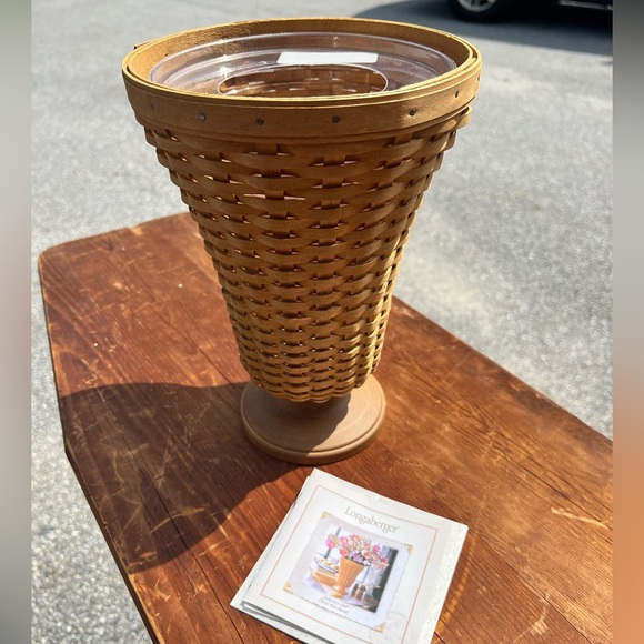 Longaberger 2003 Collector's Edition Floral Vase Basket - Picture 1 of 4